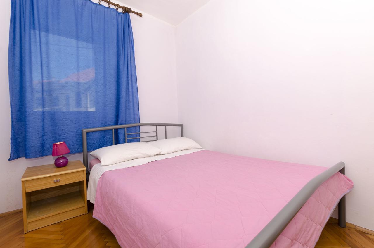 Apartments Katica 普利莫顿 外观 照片