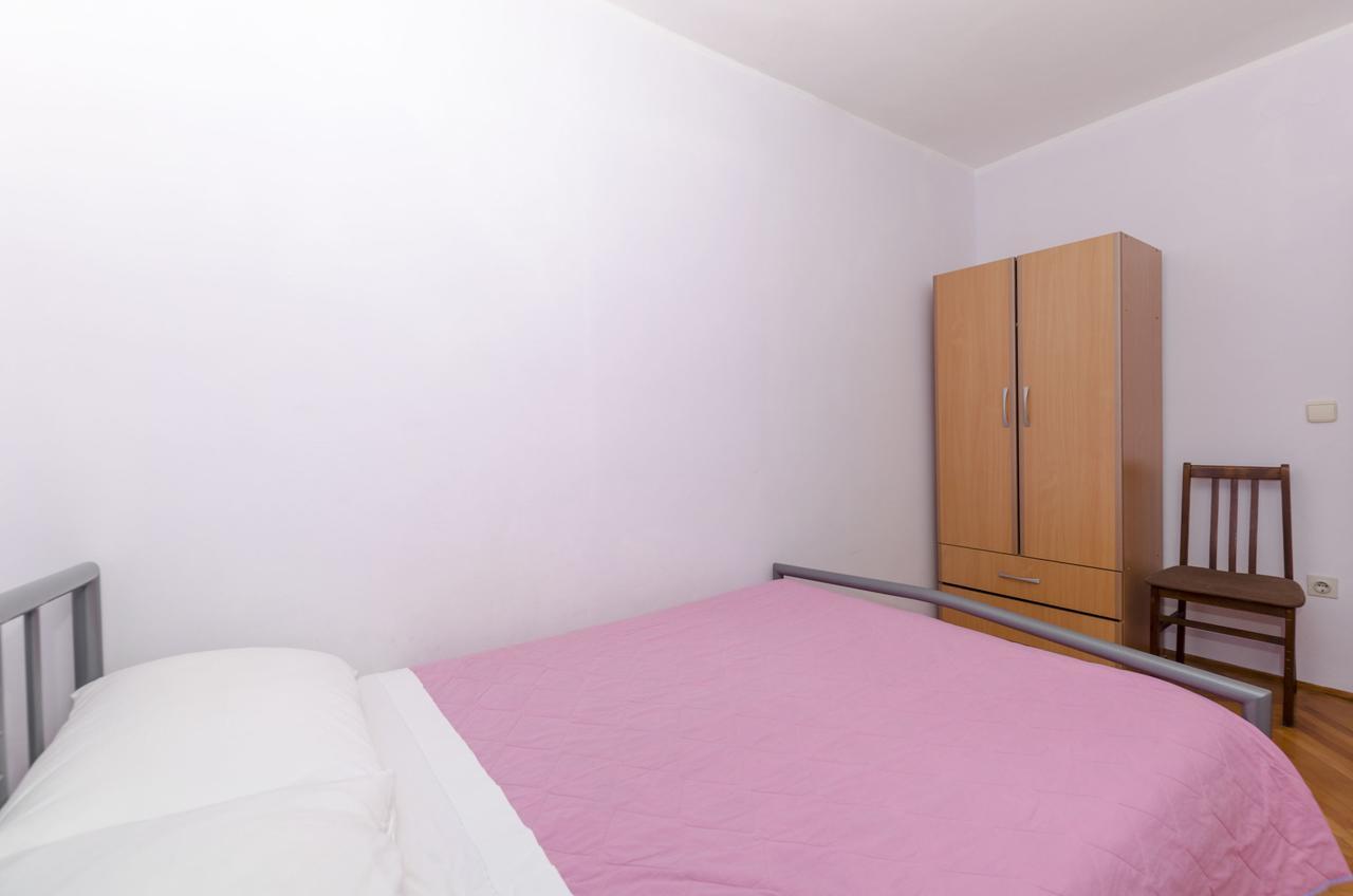 Apartments Katica 普利莫顿 外观 照片
